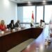 وزير الصحة يبحث مع الأهلية هيلث كير التوسع في جراحات استبدال المفاصل بتقنية الروبوت