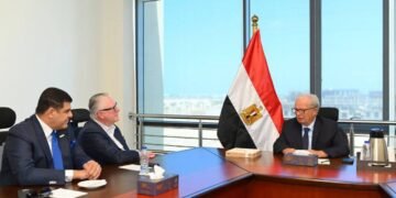 نائب رئيس الوزراء للشؤون الاقتصادية يبحث مستجدات مشروع “برج فوربس العالمي” بالعاصمة الجديدة