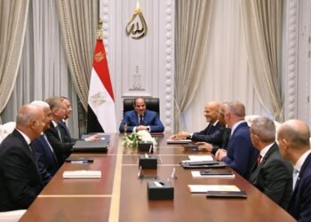 الرئيس السيسي يستقبل الرئيس التنفيذي لشركة “إيني” ويؤكد دعم مصر لتوسع الشركة في مجالات الطاقة
