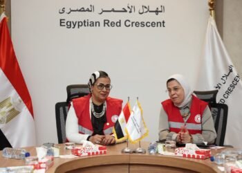«يوم التطوع» بالمركز العام للهلال الأحمر لتعبئة المساعدات الإنسانية