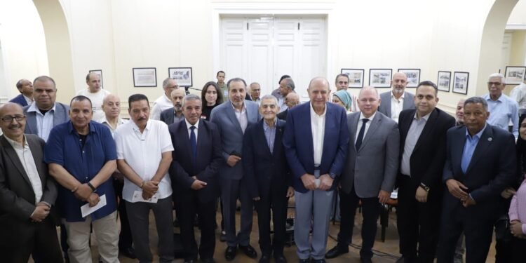جمعية الصداقة الروسية تشكل لجان الأنشطة