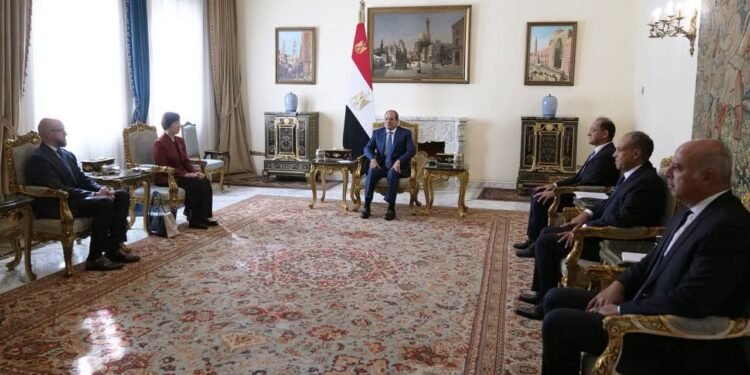 الرئيس السيسي يبحث مع رئيسة البنك الآسيوي للاستثمار سبل تعزيز التعاون في مشروعات البنية التحتية والطاقة