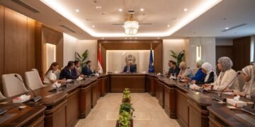 رئيس هيئة الدواء المصرية يبحث مع شركة «بيرنا» المكسيكية آفاق الاستثمار والتعاون الدوائي