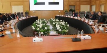 “الكهرباء” تدعم السودان: تأهيل محطات التوليد والشبكات وتدريب الكوادر واستكمال خط الربط 300 ميجاوات