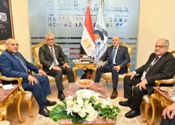 العربية للتصنيع والإنتاج الحربي يبحثان سبل تعزيز التعاون والتكامل الصناعي في الصناعات الدفاعية والمدنية