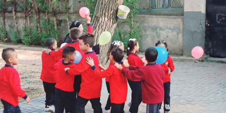 الحزاوي تعيد تفعيل مبادرة “صوّر فرحة أول يوم دراسة” مع انطلاق العام الدراسي الجديد