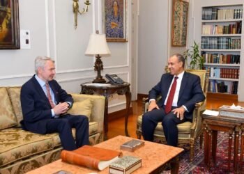 وزير الخارجية يستقبل المبعوث الشخصي للسكرتير العام للأمم المتحدة للسودان لبحث تطورات الأزمة السودانية