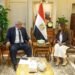 وزيرة التنمية المحلية تبحث مع محافظ مطروح الخطة الاستثمارية وملف النظافة وإزالة التعديات