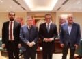 وزير الصحة يلتقي رئيس ونائب رئيس حزب المؤتمر لبحث سبل التعاون والإشادة بجهود الارتقاء بالخدمات الطبية