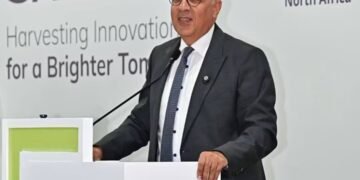الدكتور سويلم: «صحارى» منصة متكاملة لتحويل الابتكار والشراكة بين الدولة والقطاع الخاص والمزارعين إلى مشروعات