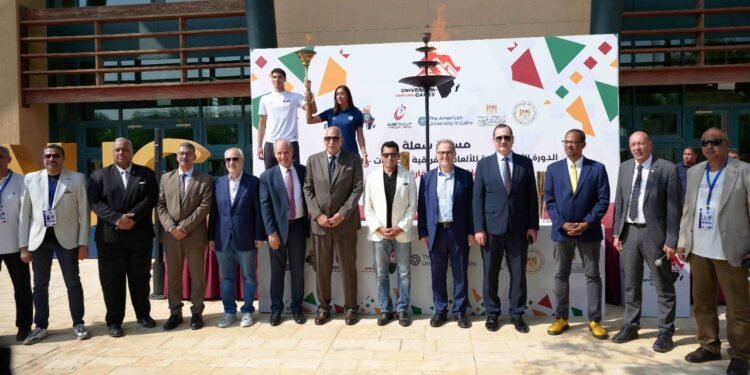 الجامعة الأمريكية  تحتفل  بشُعلة الدورة الثانية عشرة للألعاب الإفريقية للجامعات