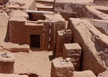 كشف أثرى جديد بمنطقة بئر الشغالة بالواحات الداخلة بالوادي الجديد