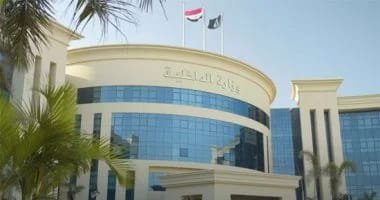 الداخلية تكشف ملابسات مطاردة شخص مهتز نفسيا لفرد شرطة بالإسماعيلية
