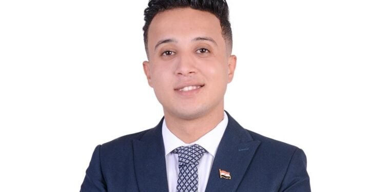 الكاتب الصحفي محمد عاشور أبو عبد الحميد في رسالة مؤثرة: “الفشل ليس سوى بداية حقيقية للنجاح.. والإصرار هو مفتاح العبور نحو القمة”