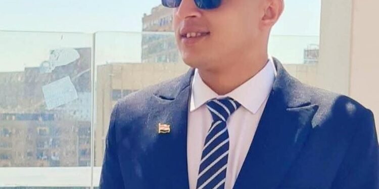 الكاتب الصحفي محمد عاشور أبو عبد الحميد: أيقونة الصحافة والاعلام بقرية أولاد سلامة المنشاة سوهاج