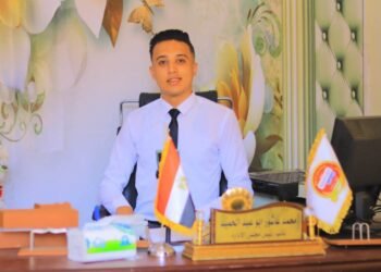 السيرة الذاتية والمهنية للكاتب الصحفي والاعلامي محمد عاشور ابو عبد الحميد