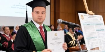 إنجاز علمي مشرف.. الإعلامي والكاتب الصحفي محمد عاشور أبو عبد الحميد يتقدم بخالص التهاني والتبريكات للباحث الأستاذ أحمد ابو دياب بمناسبة حصوله على الماجستير في الدراسات السياسية والاستراتيجية
