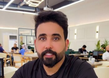 أحمد البجاري يصرح: التنوع الدرامي والأدوار المعقدة هي الطريق الوحيد للاستمرارية في أذهان الجمهور
