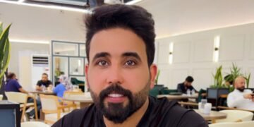 أحمد البجاري يصرح: التنوع الدرامي والأدوار المعقدة هي الطريق الوحيد للاستمرارية في أذهان الجمهور